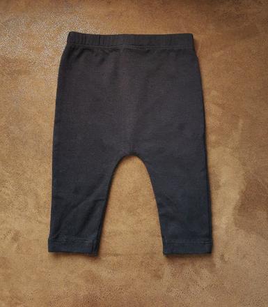 Čierne tepláky, f&f,56