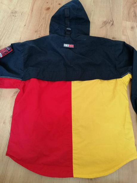 Farebná prechodná bunda, 164