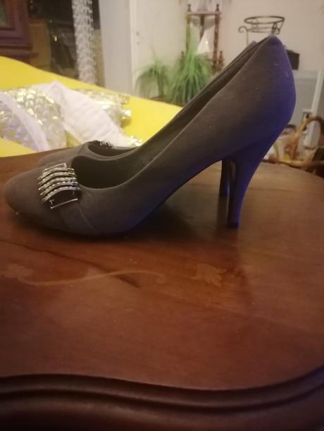 Semišové lodičky, 41