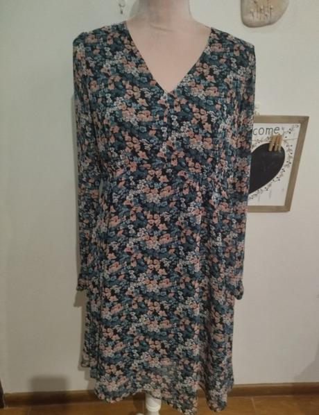 Kvietkovana šaty, house,m