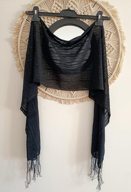 Čierna šatka, f&f,s