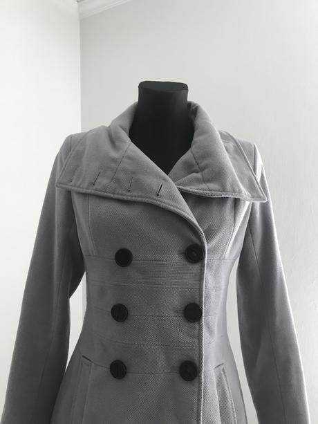 Elegantný kabátik, s