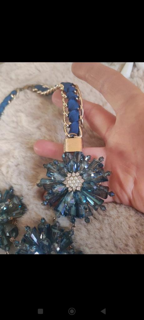 Dámsky náhrdelník, 