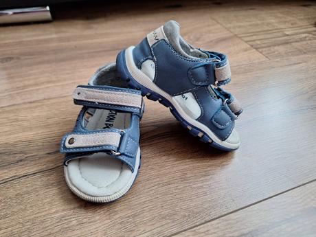 Sandálky action boy, 20