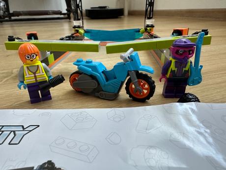 Lego city 60340 kaskadérska výzva s čepeľami, 