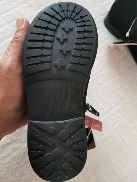 Dievčenské topánočky., 22 / 24