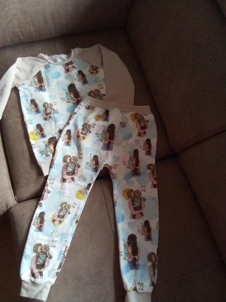 Teplákove súpravy, 116