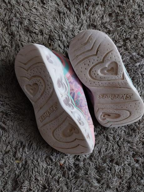 Botasky, skechers,26