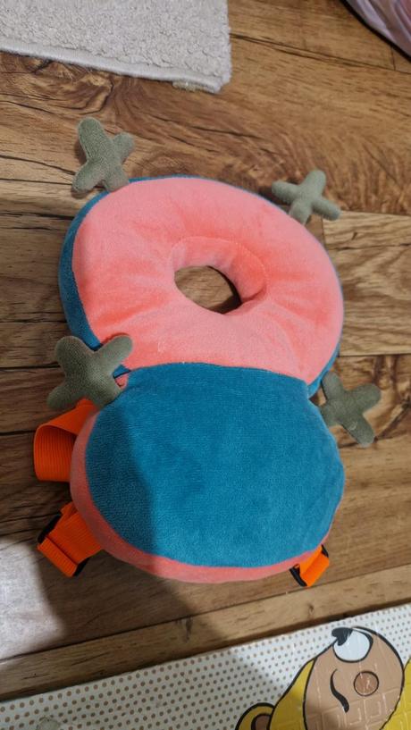 Chránič hlavičky pri páde, 