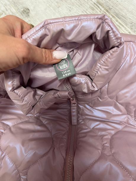 Fialová bunda lesklá 134, 134