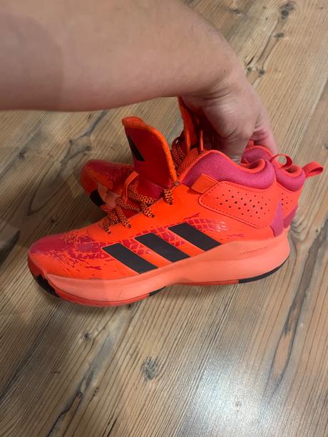 Tenisky adidas oranzove 38-2/3, adidas,38