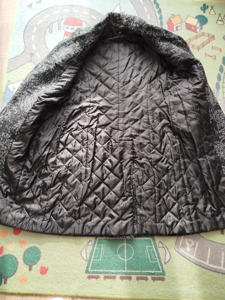 Dlhy teply kabat 38, 38