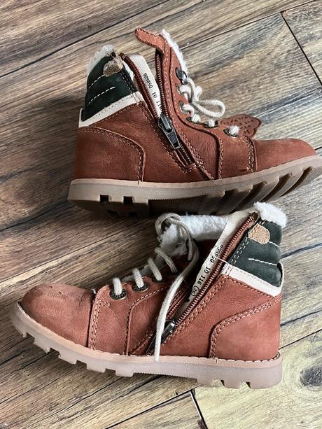 Kožené topánky, 26