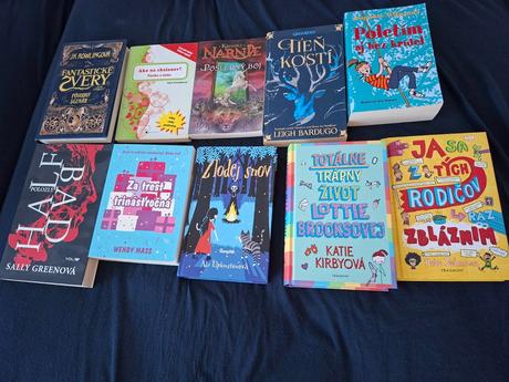 Knihy rôzne teenager, 