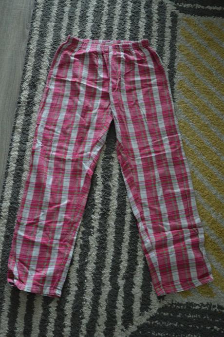 Domáce nohavice 146/152, 146