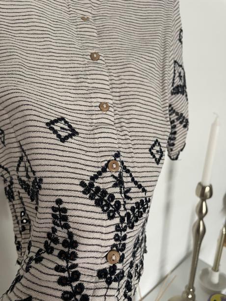 Bluzka s vysivkami, zara,134