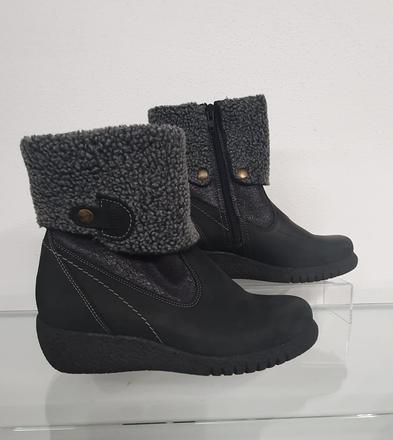 Dámske kožené čižmy 560 b, 38