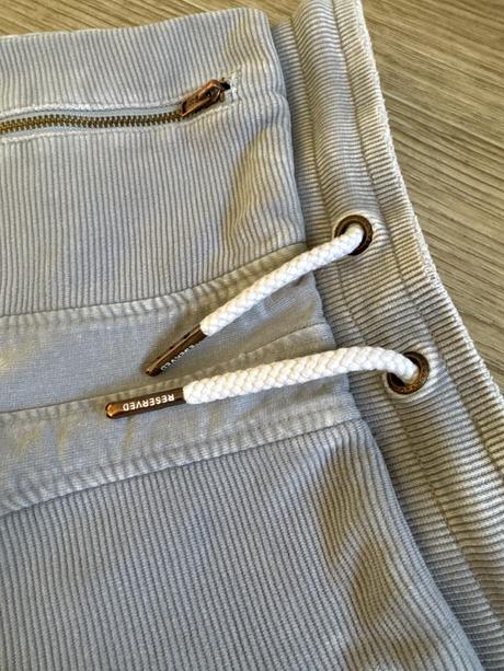 Vysuchane teplaky, reserved,122