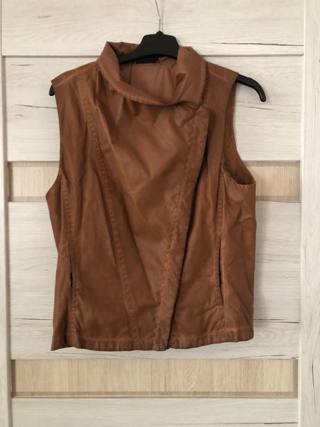 Kožená vesta, l