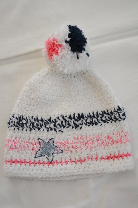 Hačkovaná čiapka s riflovou hviezdičkou, 98