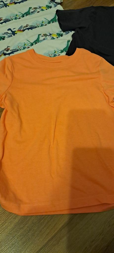 110 tričká 3ks, c&a,110