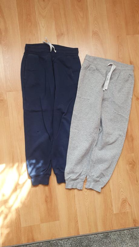 2x tepláky, h&m,128