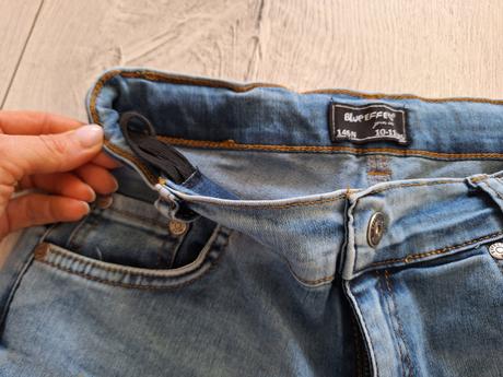 Slim kratasy top stav 10-11, 146