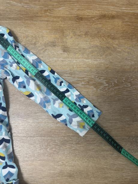 Vzorové menčestrové šaty, f&f,98