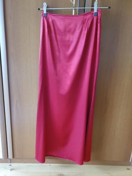 Spoločenské šaty, plesové šaty, 36