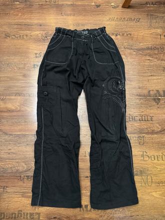 Čierne nohavice s aplikáciou, cherokee,xs