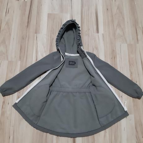 Softshellová elegantná bunda (kabát), 128