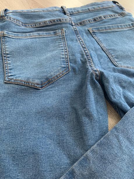 Rifle skinny, sinsay,36