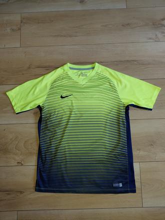 Tricko n, nike,146