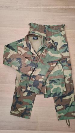Vojenska uniforma airsoft 152,
