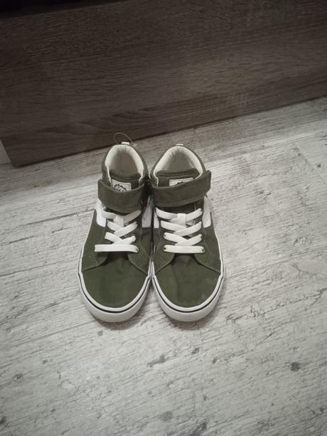 Tenisky, reserved,33