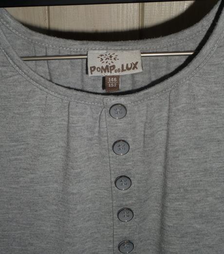 Tričko s volánmi + mikina s poškodením, 152