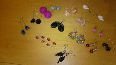 Bižutéria náušnice, 