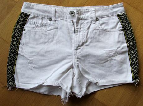 Biele riflove sortky aeropostale, c. s, aeropostale,s