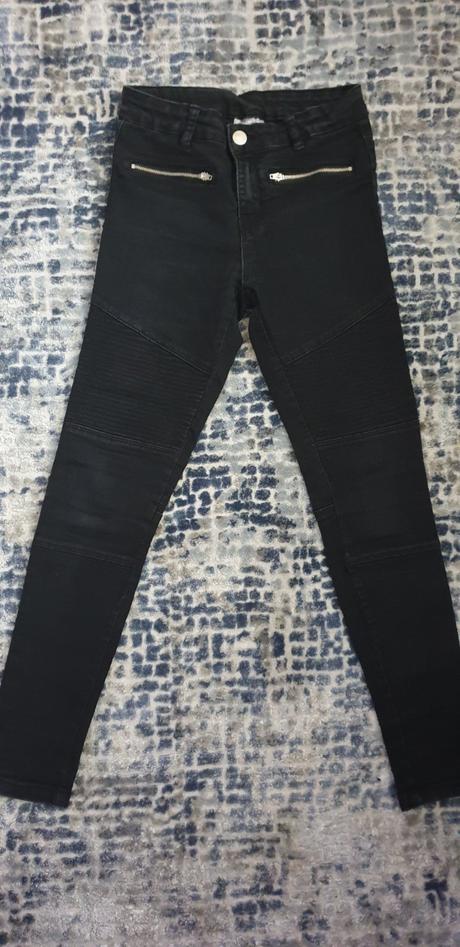 Nohavice č.152, 152