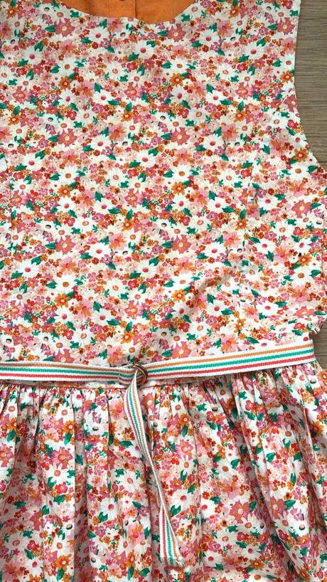 Dievčenské obojstranné šaty 2v1 veĺ.146, zn.sergen, sergent major,146