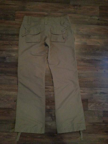 Sportove nohavice, nenosené, 36