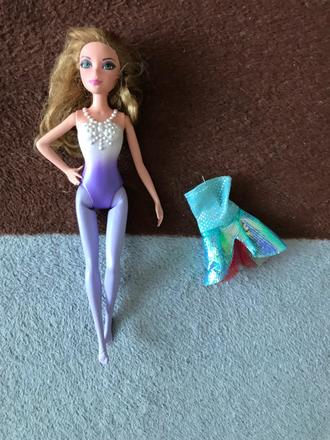 Babika, výška cca 20 cm,