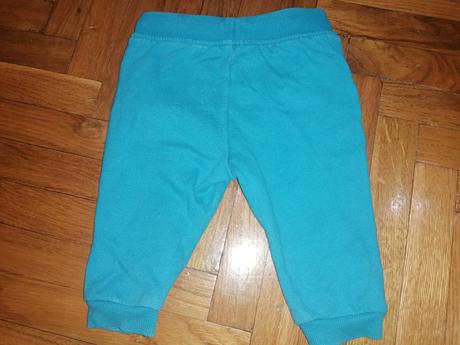 Tyrkysové tepláky, pepco,68