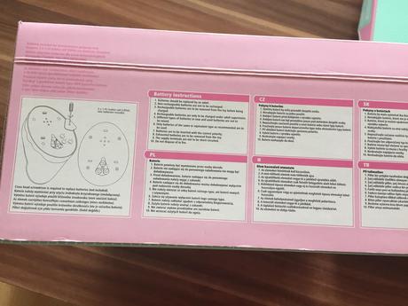 Cikajuca babika emmi s bohatym prislusenstvom,