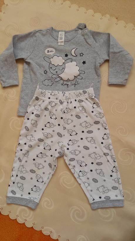 Pyzamo, baby club,86