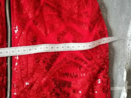 Červené flitrové šaty vs made in italy, s