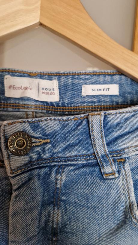 Rifle house, veľ. w28/l30, house,s