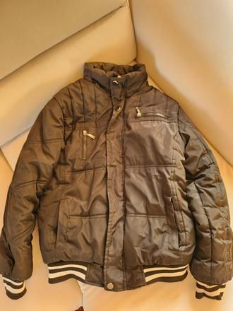 Chlapčenská vetrovka, 158