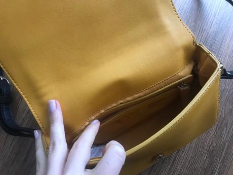 Kabelka liu jo, liu jo