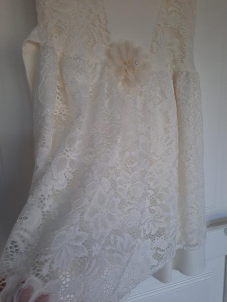 Šaty na prve sv.prijímanie, 134